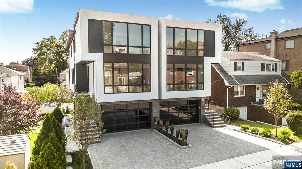 1180 14th Street - Photo 1