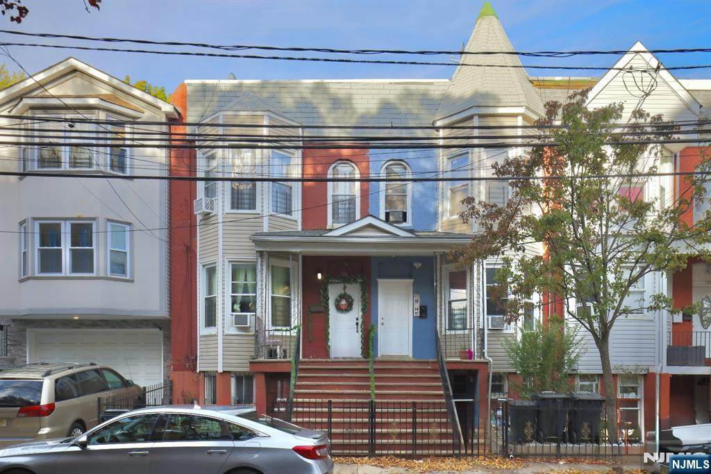 116 13th Street - Photo 1