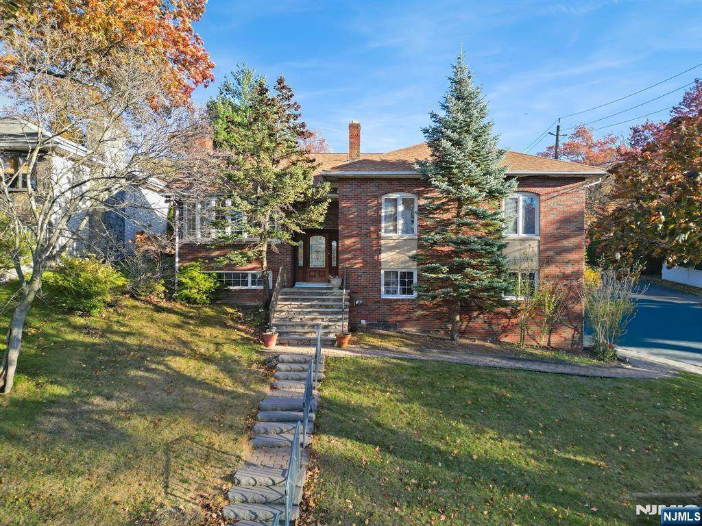 51 Anderson Avenue - Photo 1