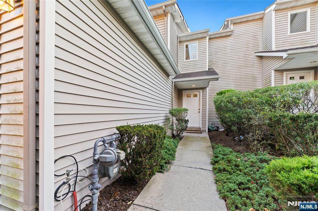 410 Heights Drive - Photo 1