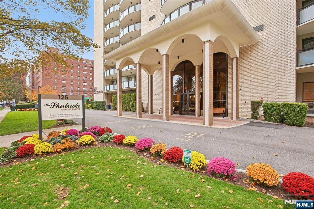 125 Prospect Avenue - Photo 1