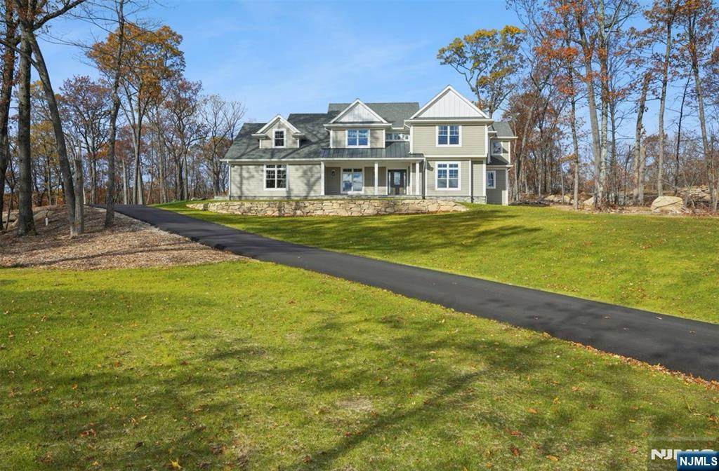 3 Bristol Ridge Road - Photo 1