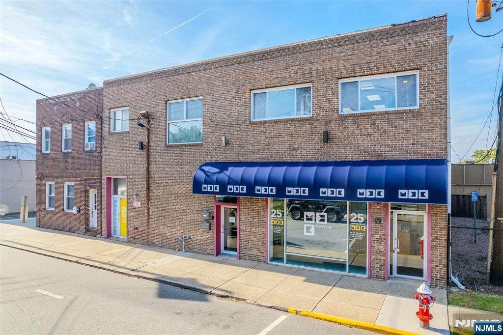 261 1st Street - Photo 1