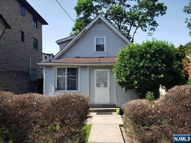 236 Palisades Boulevard - Photo 1