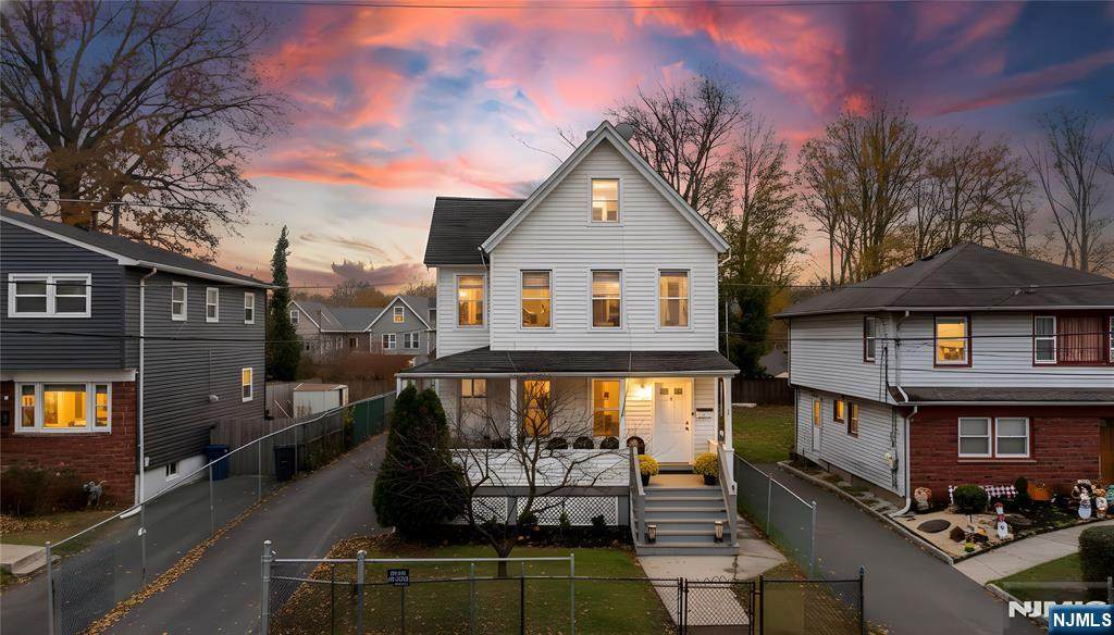 338-340 Manson Place - Photo 1