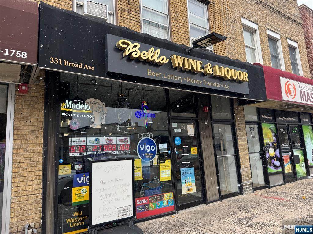 331 Broad Avenue - Photo 1