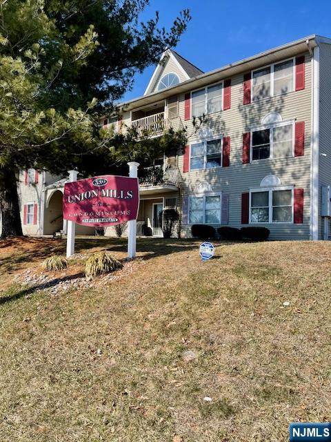 539 Union Avenue - Photo 1