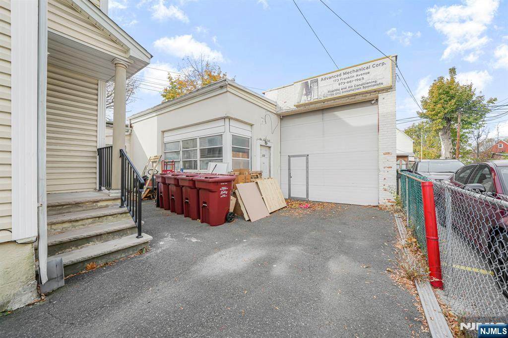 173 Franklin Avenue - Photo 1