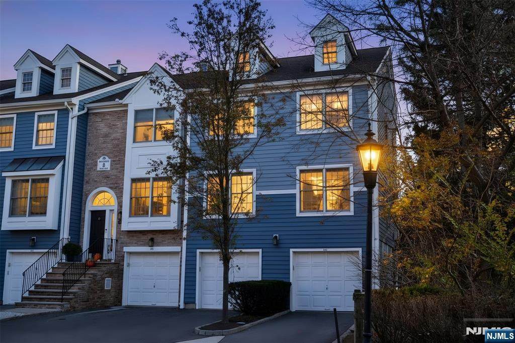 630 Fairfax Drive - Photo 1