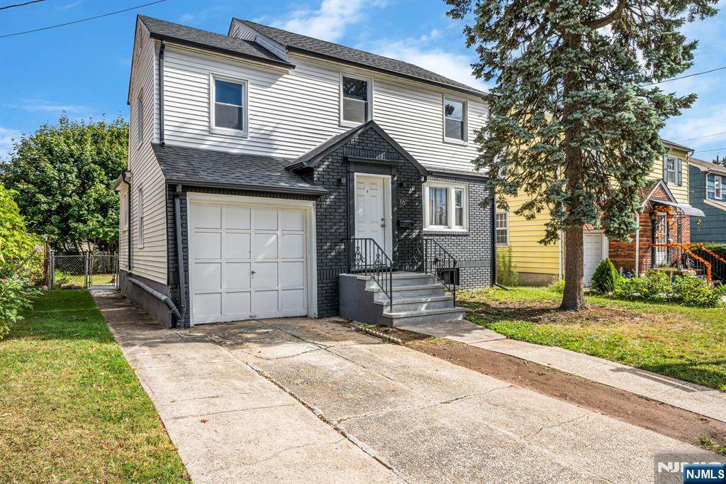 16 Pleasant - Photo 1