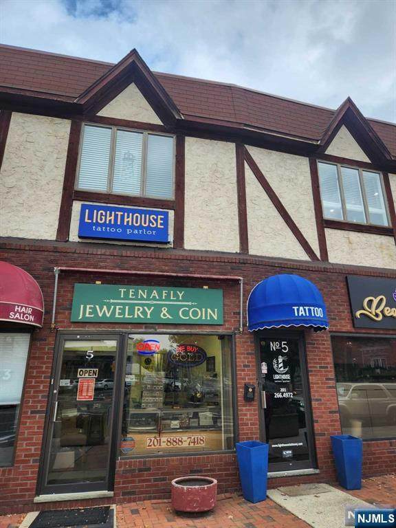 1-3 Hillside - Photo 1