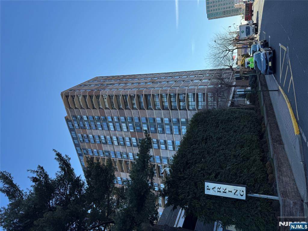 770 Anderson Avenue - Photo 1