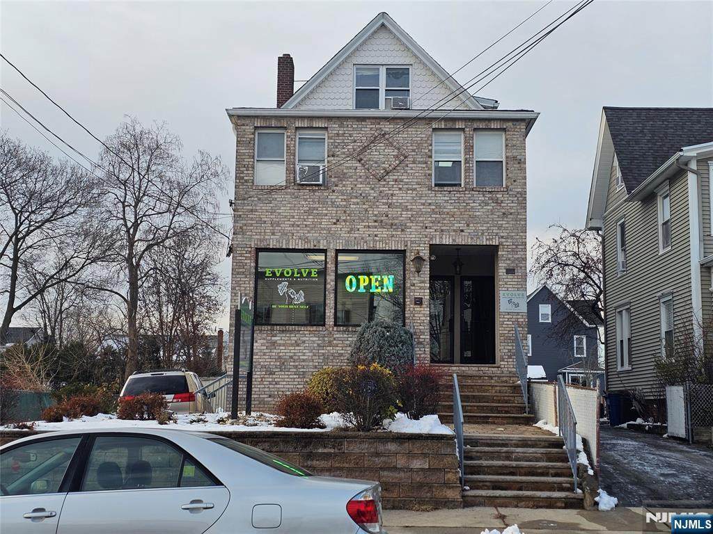 183 Park Avenue - Photo 1