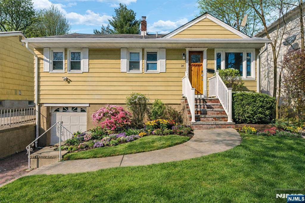 14 Weeks Court - Photo 1