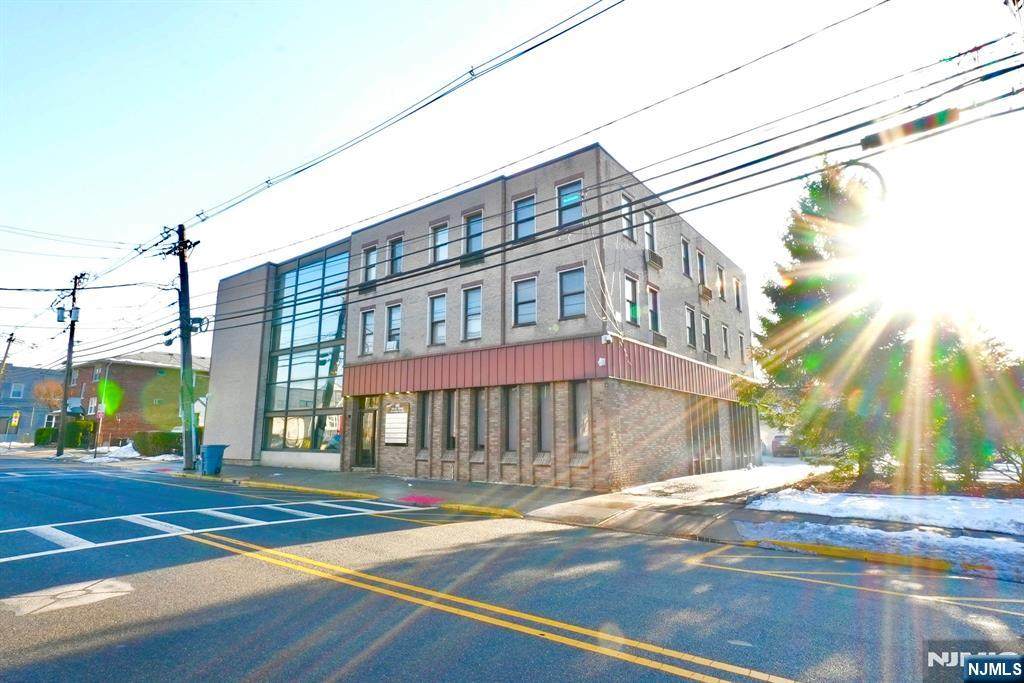 464-470 Valley Brook Avenue - Photo 1