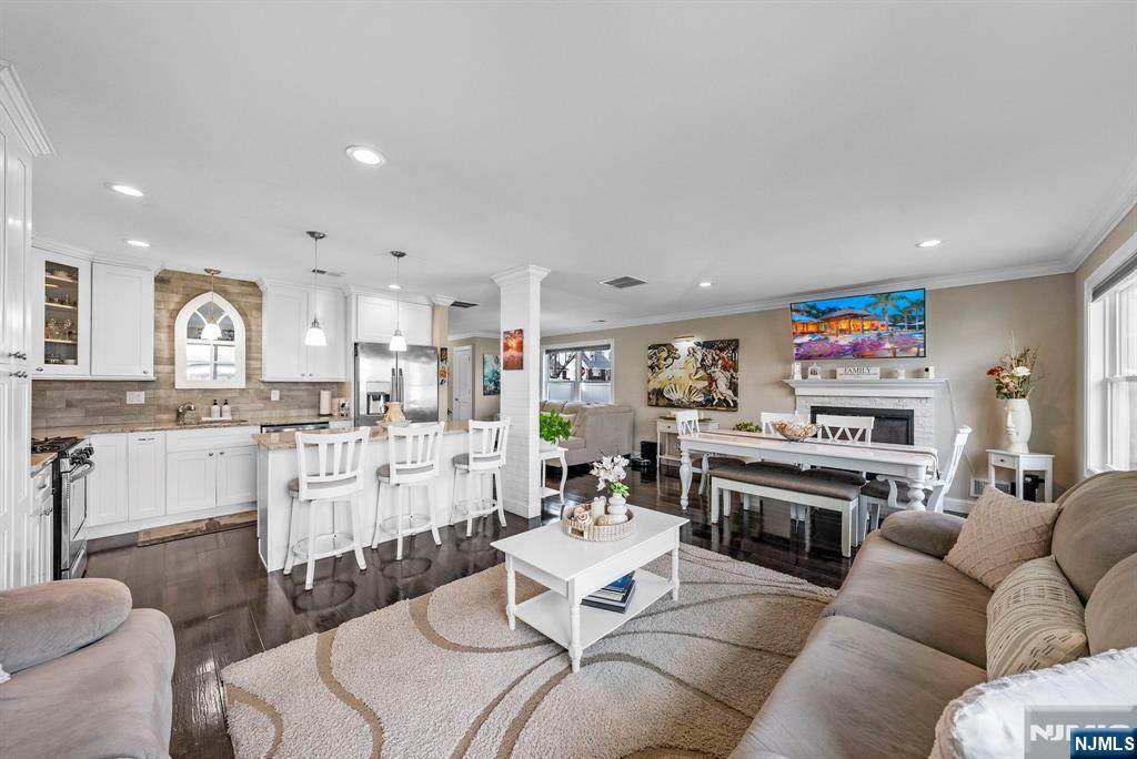 117A Central Avenue - Photo 1