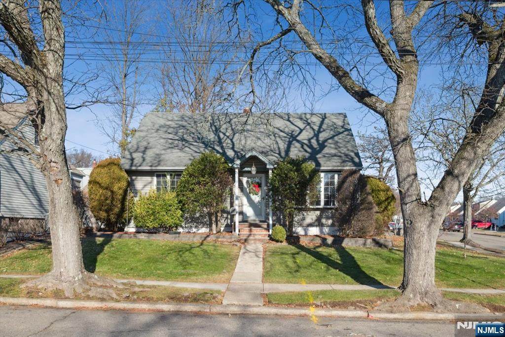 1 Rutan Place - Photo 1