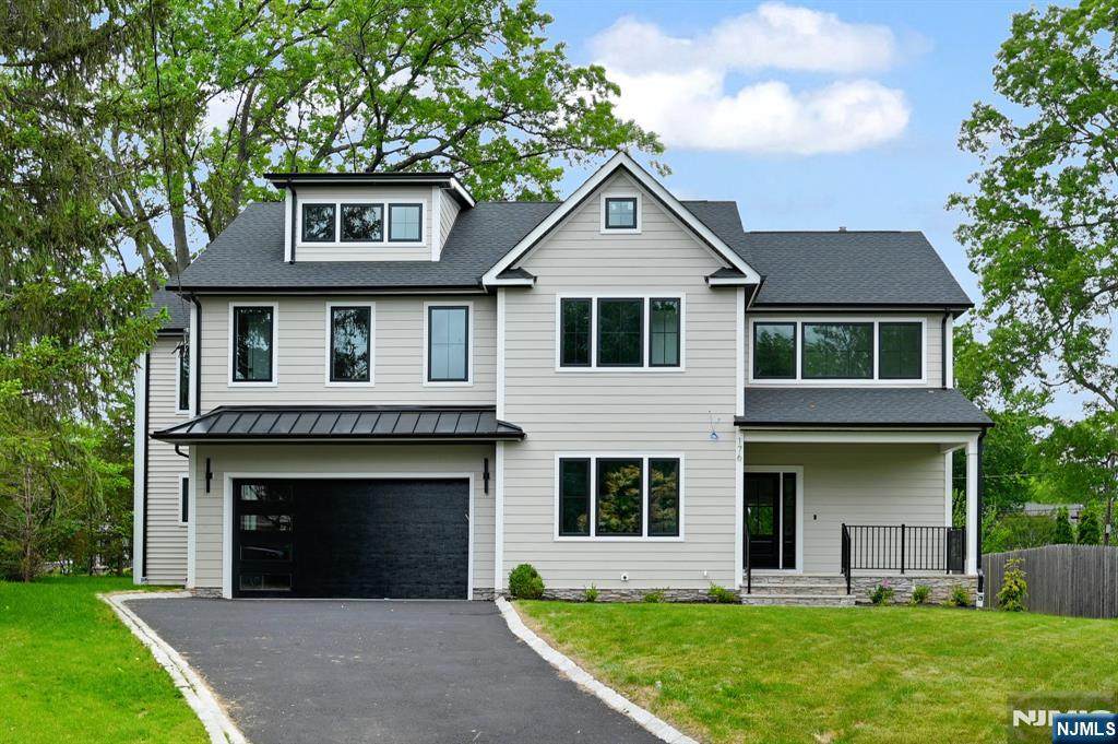 176 Harrow Road - Photo 1