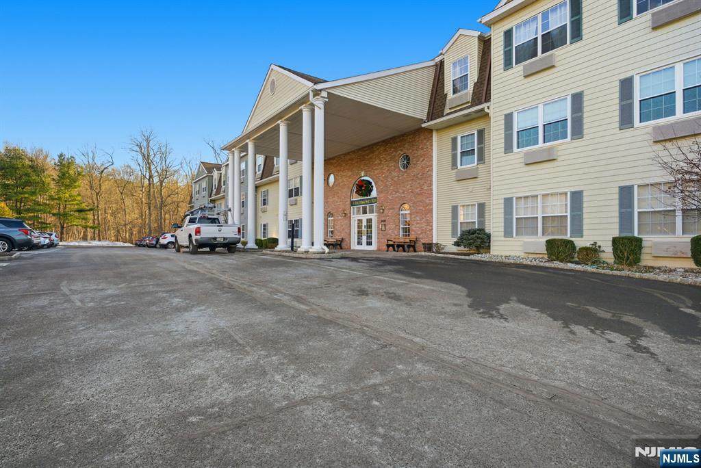 1310 Richmond Road - Photo 1