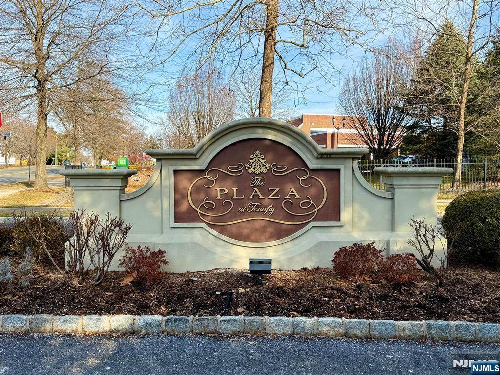 4101 Piermont - Photo 1