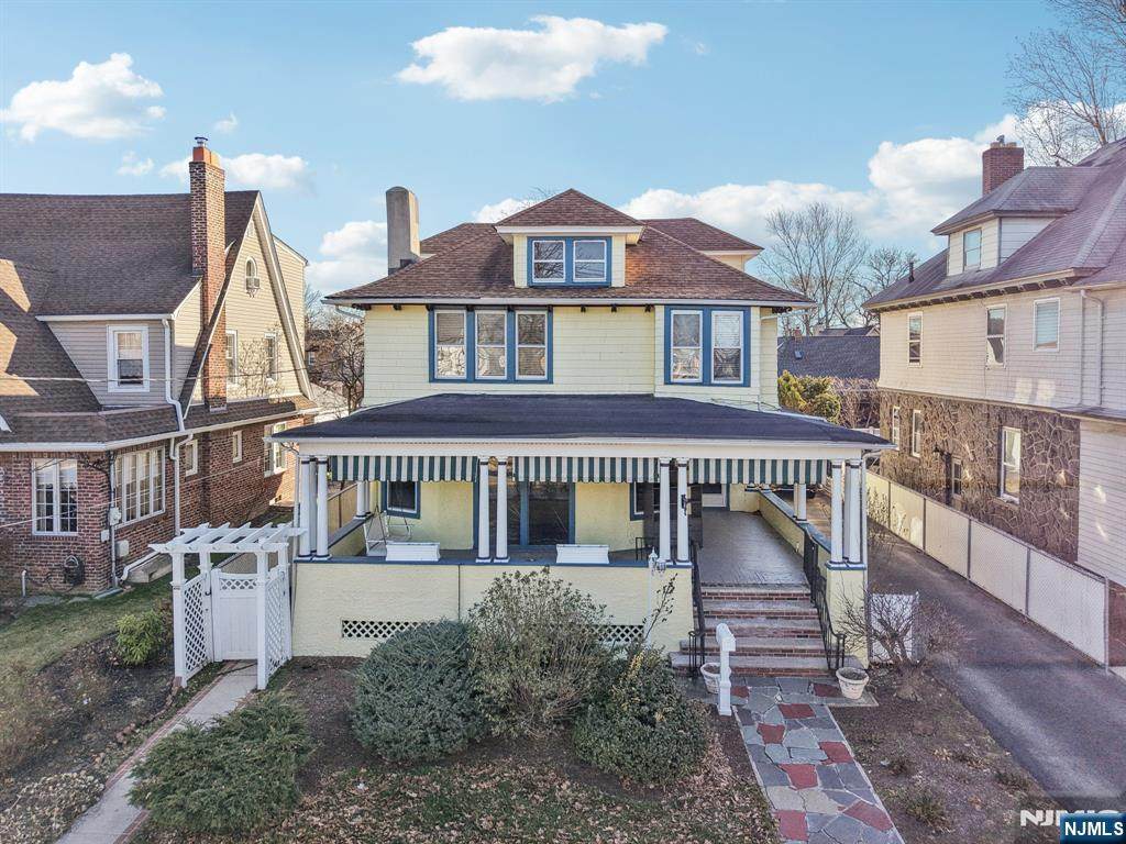 1114 Anderson Avenue - Photo 1