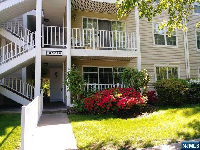 143 Raintree - Photo 1