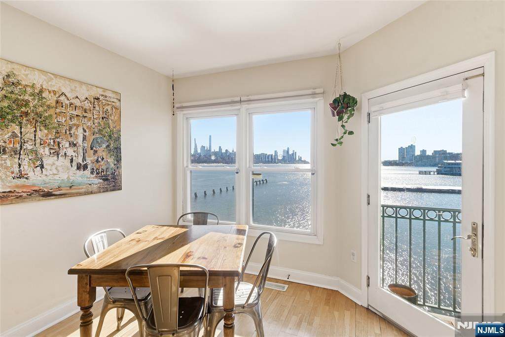 216 The Promenade - Photo 1