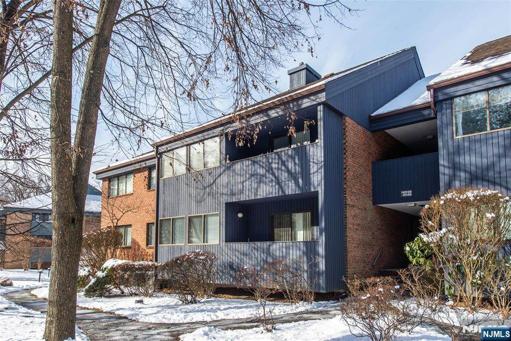 4125 Hilltop - Photo 1