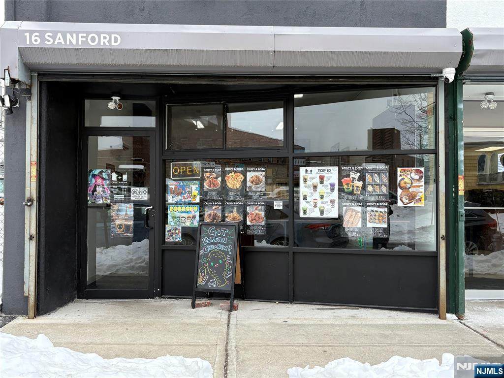 16 Sanford Street - Photo 1