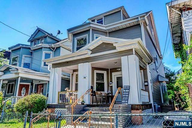 468-470 Park - Photo 1