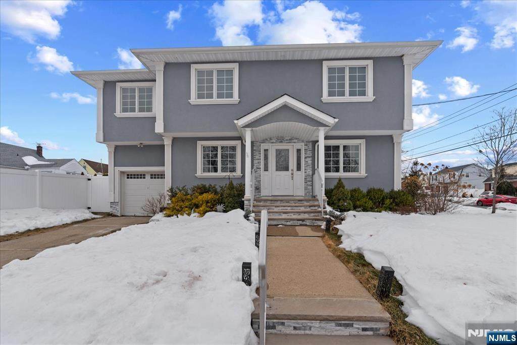 86 Hillman Drive - Photo 1