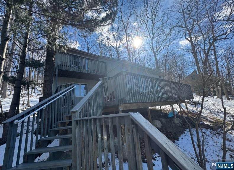 364 Skyline Lake Drive - Photo 1