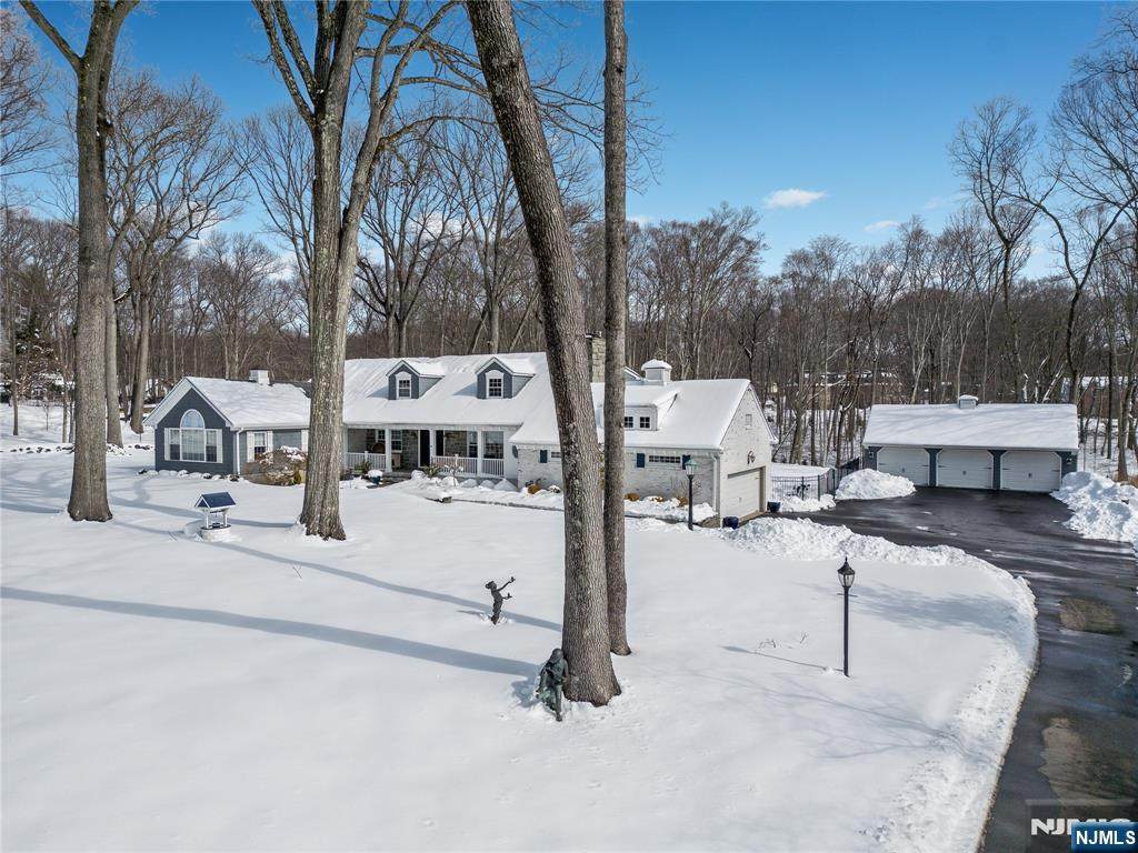 88 Chestnut Ridge Road - Photo 1