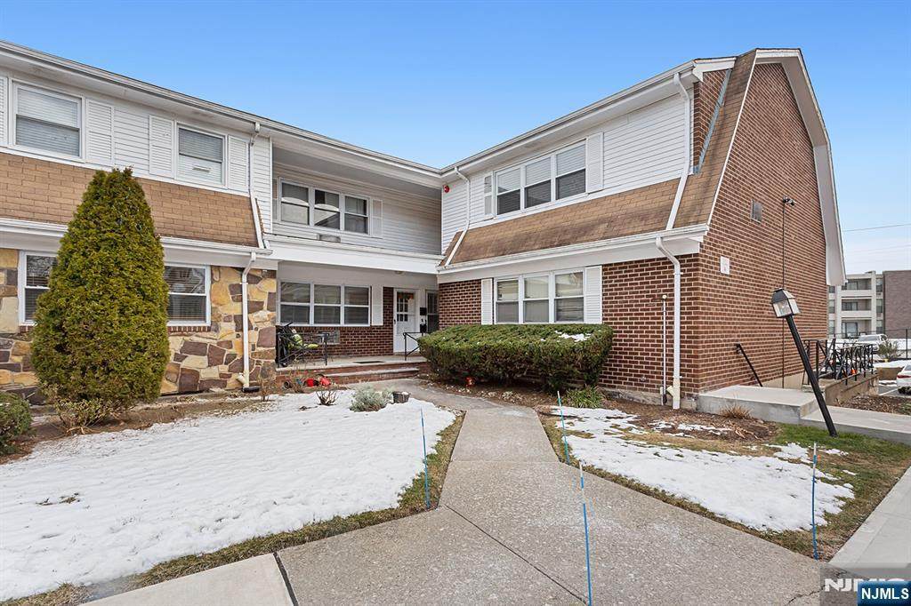 25 River Road - Photo 1