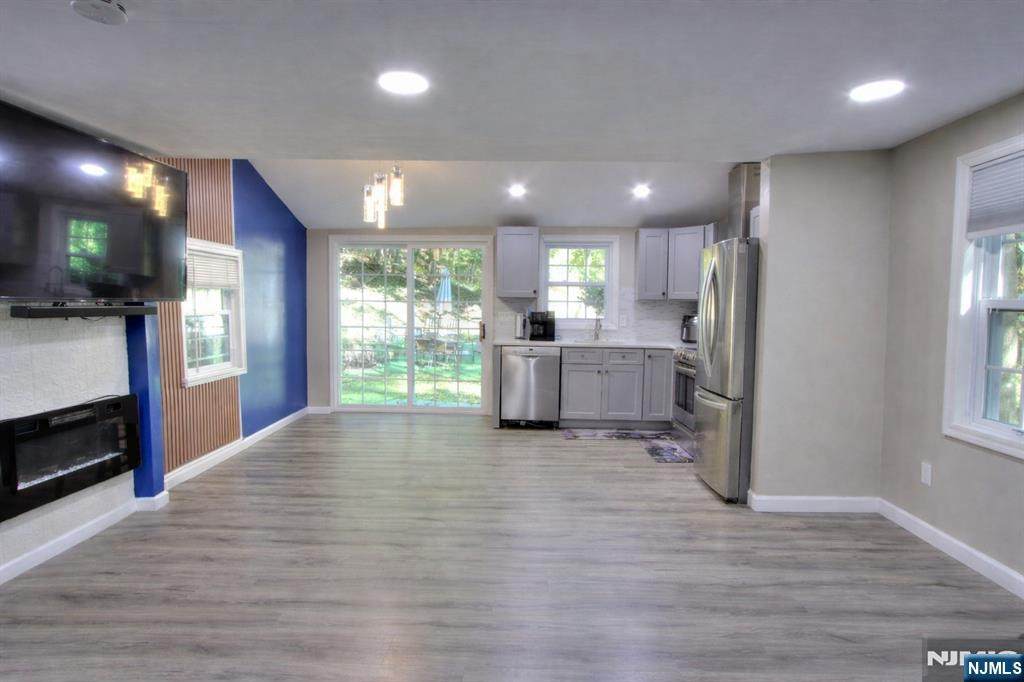 31 Station Road - Photo 1