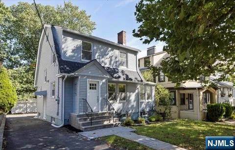 153 Tremont Avenue - Photo 1