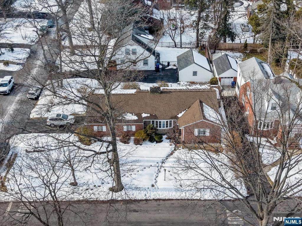 149 Allen Street - Photo 1