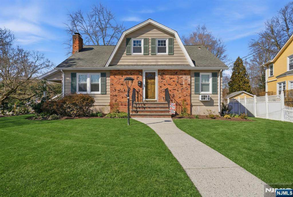 66 Legion Place - Photo 1
