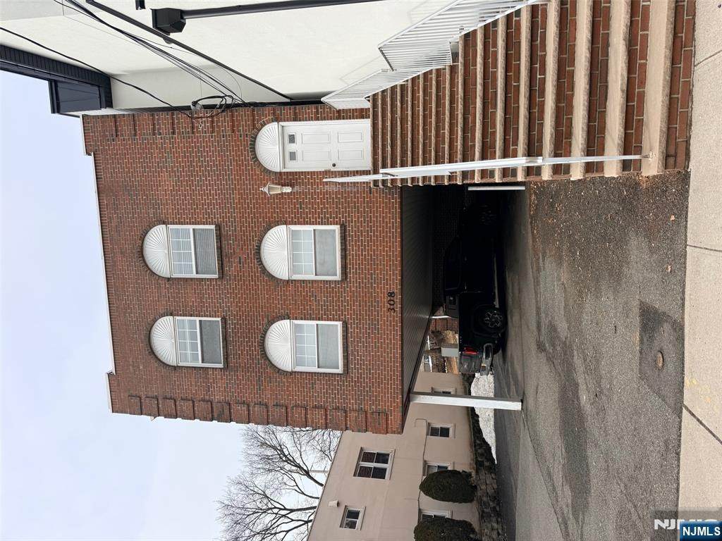 308 Hackensack - Photo 1