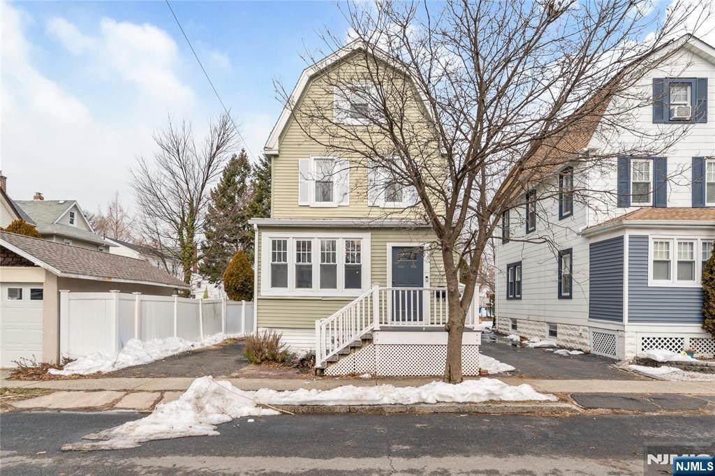 7 Pine Street - Photo 1