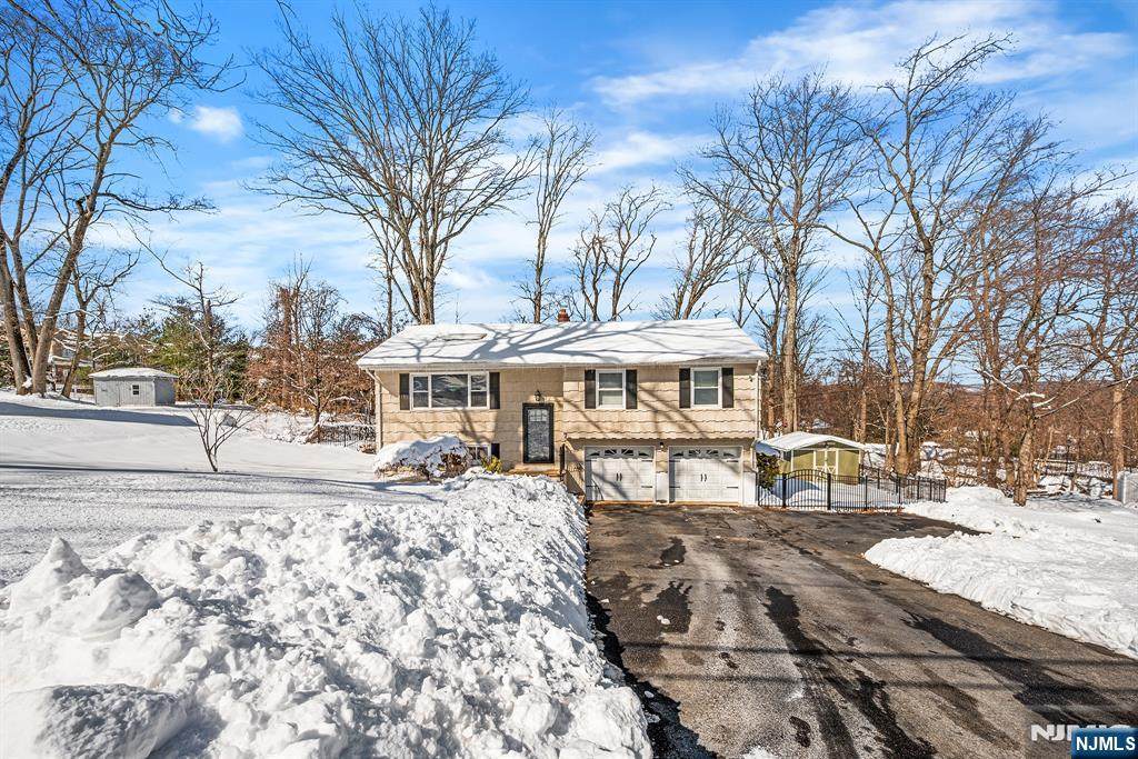 7 Alpine Drive - Photo 1
