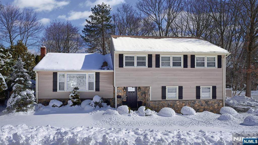 30 Corvair Place - Photo 1