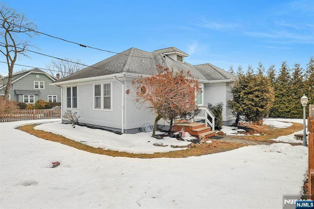 410 Tappan Road - Photo 1