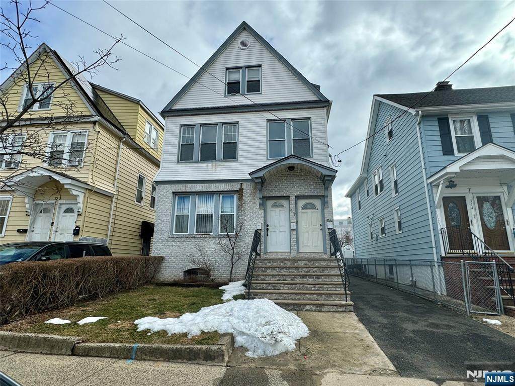 318 Ampere - Photo 1