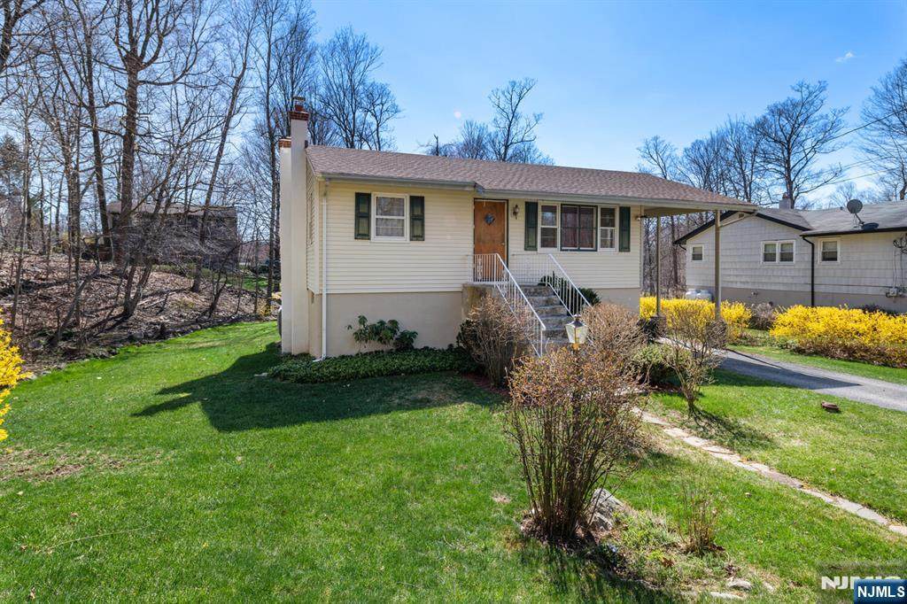 6 Jay Road - Photo 1