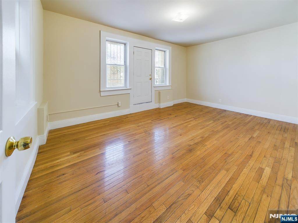 413-15 Dodd - Photo 1