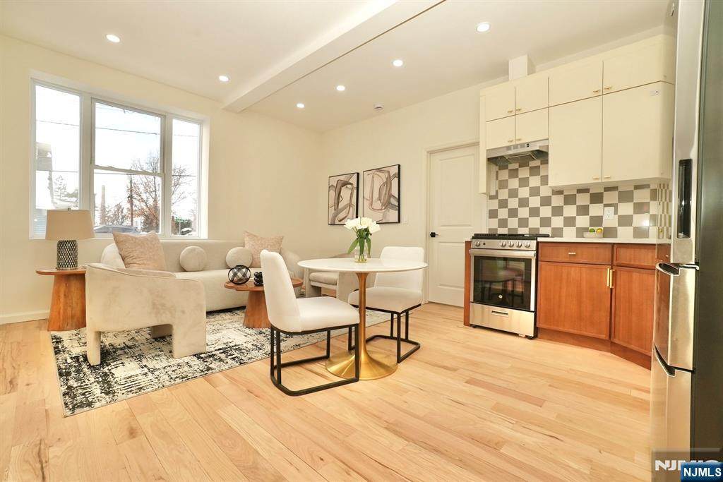 15 Palisade - Photo 1