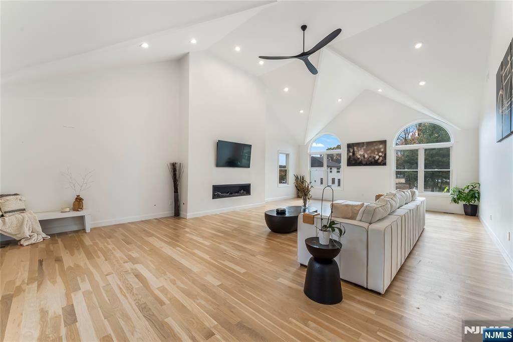 45 Heritage Drive - Photo 1