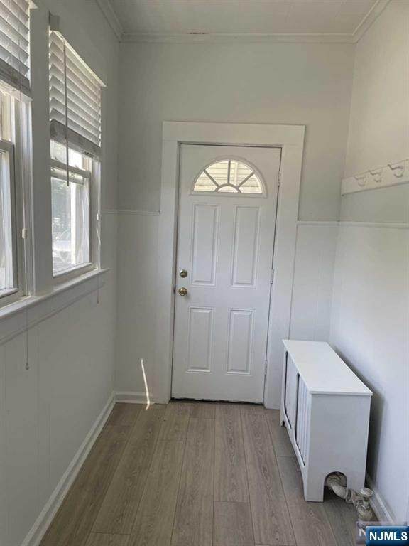 150 Lincoln - Photo 1