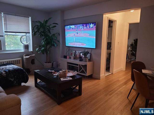 2215 Central - Photo 1